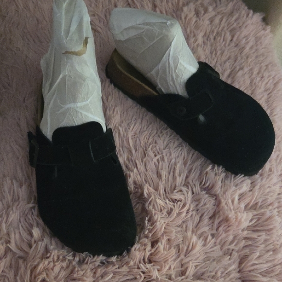 Birkenstock Shoes - Birkenstock Betula Women's Black Suede Slip-On Clogs L5 36